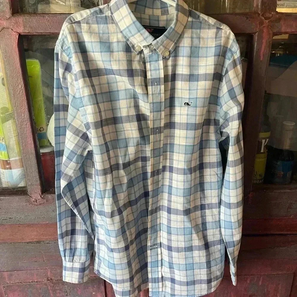 Vineyard vines boys shirts
